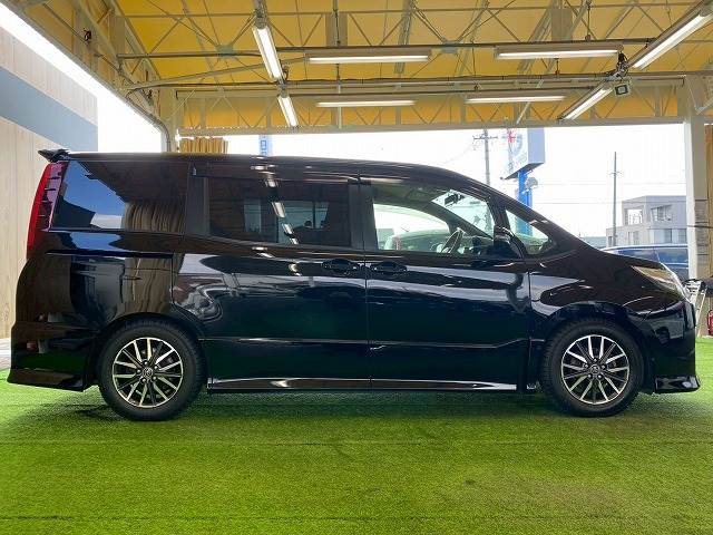 トヨタ ノアの画像16