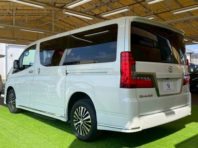 トヨタ グランエースの画像14