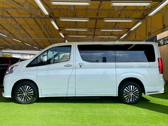 トヨタ グランエースの画像15