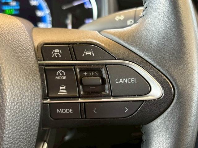 トヨタ ヴォクシーハイブリッドの画像8