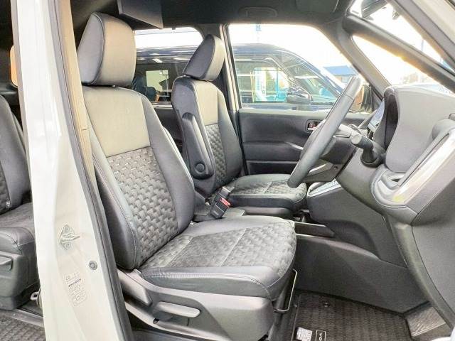 トヨタ ヴォクシーハイブリッドの画像10