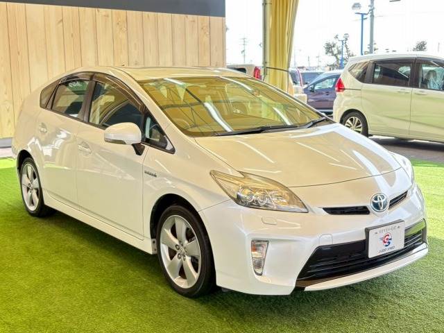 トヨタ プリウスの画像13