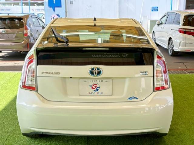 トヨタ プリウスの画像17