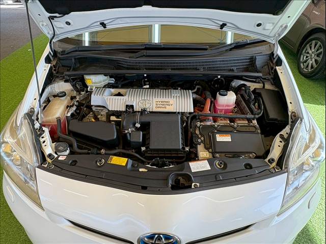 トヨタ プリウスの画像18