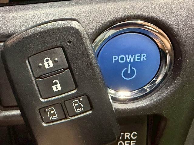 トヨタ&nbsp;ノアハイブリッドの画像13