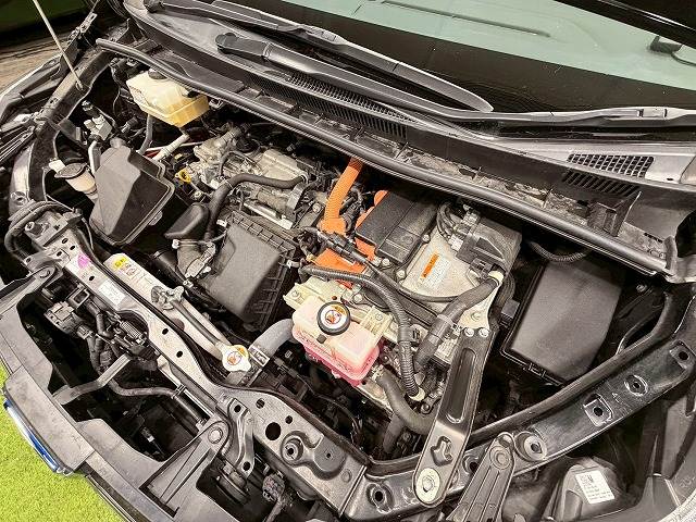 トヨタ&nbsp;ノアハイブリッドの画像14