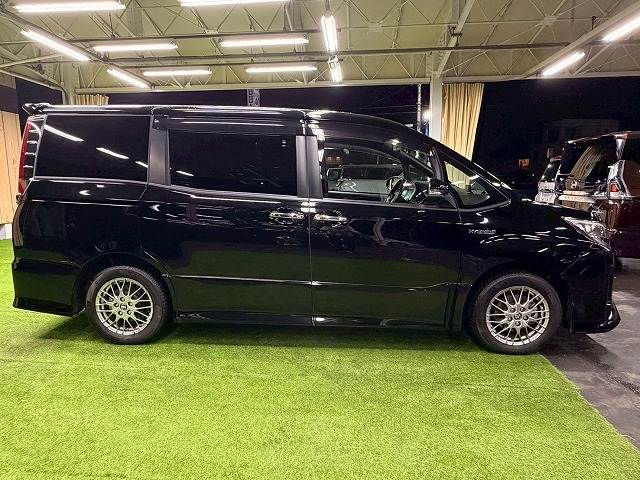 トヨタ&nbsp;ノアハイブリッドの画像18