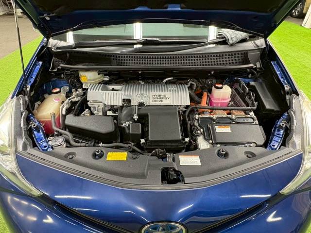 トヨタ プリウスαの画像14