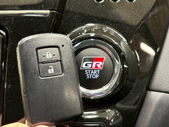 トヨタ プリウスαの画像13