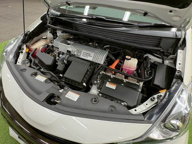 トヨタ プリウスαの画像14