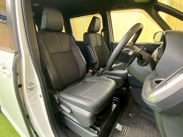 トヨタ&nbsp;ノアの画像9