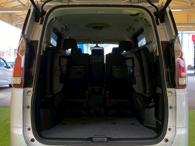 日産 セレナの画像12