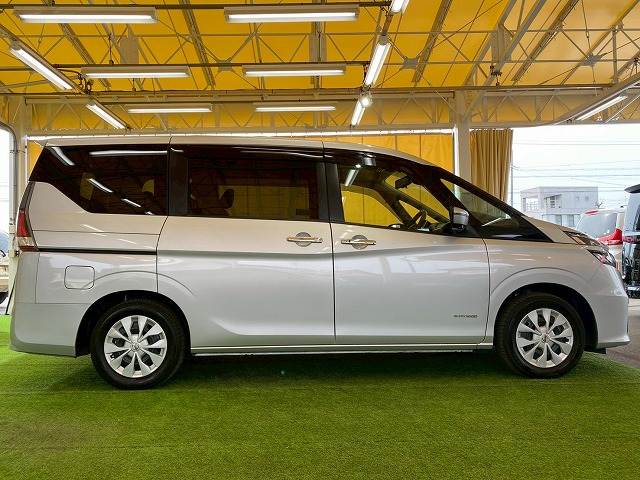 日産 セレナの画像16