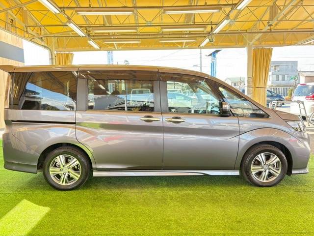 ホンダ ステップワゴンの画像18