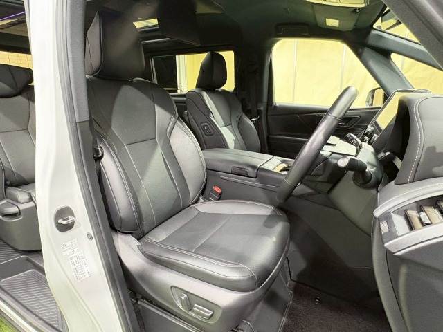 トヨタ&nbsp;アルファードの画像9