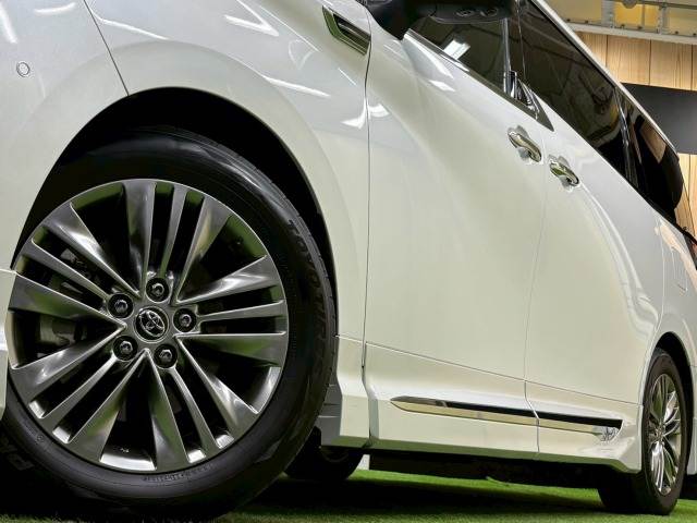 トヨタ&nbsp;アルファードの画像16