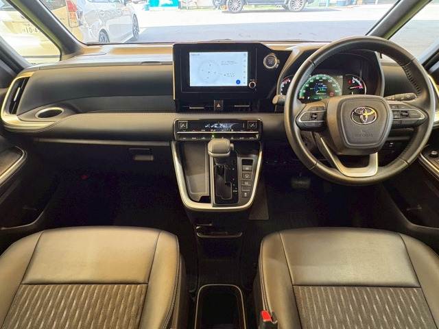 トヨタ&nbsp;ノアの画像3