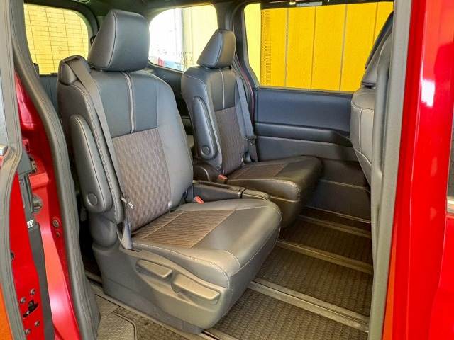 トヨタ&nbsp;ノアの画像10