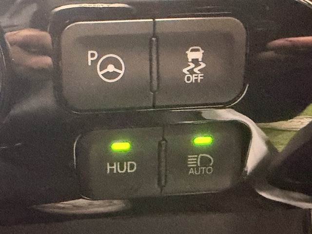 トヨタ&nbsp;プリウスの画像8