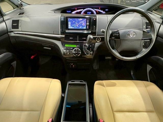 トヨタ&nbsp;エスティマの画像3