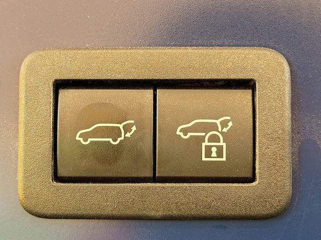 トヨタ&nbsp;プリウスの画像8