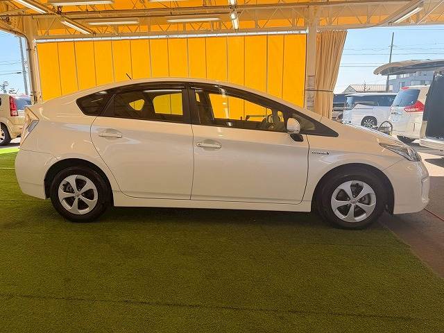 トヨタ&nbsp;プリウスの画像18