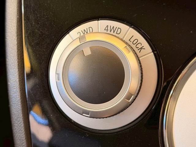 三菱&nbsp;デリカD5の画像6