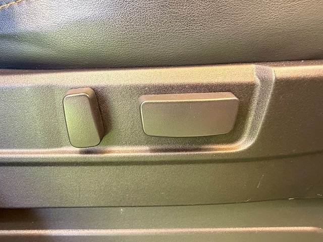 三菱&nbsp;デリカD5の画像8