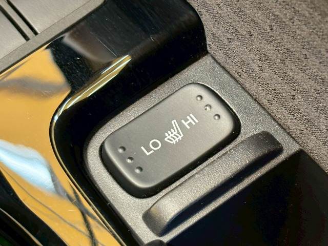 オデッセイ□e:HEV ABSOLUTE・EX 内装他