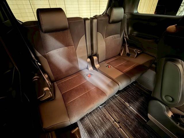 トヨタ&nbsp;ヴェルファイアの画像11