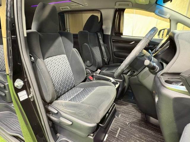 トヨタ&nbsp;ヴェルファイアの画像10