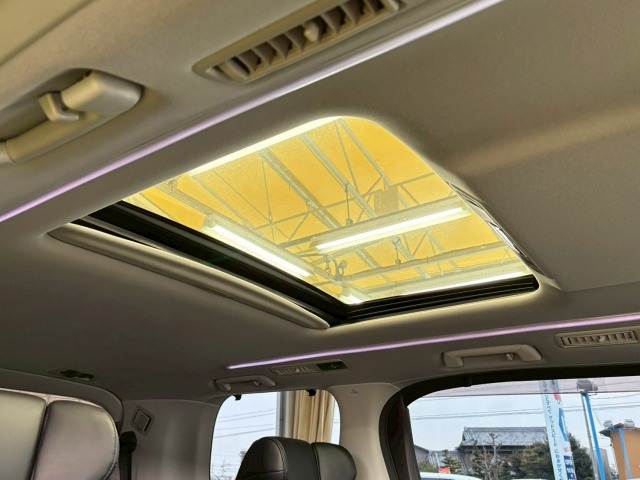 トヨタ&nbsp;ヴェルファイアの画像6