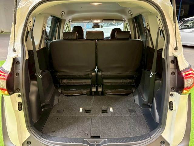 トヨタ&nbsp;シエンタハイブリッドの画像12