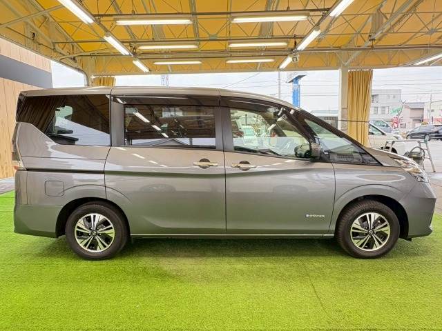 日産 セレナの画像18