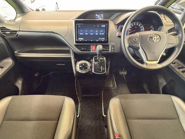 トヨタ&nbsp;ノアの画像3