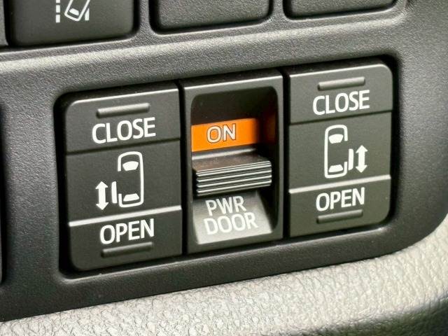 トヨタ&nbsp;ノアの画像7