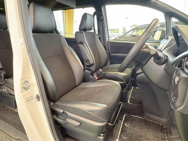 トヨタ&nbsp;ノアの画像9