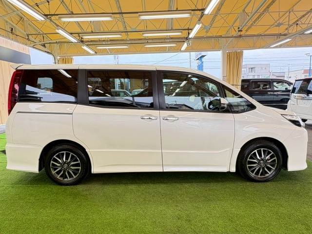 トヨタ&nbsp;ノアの画像18