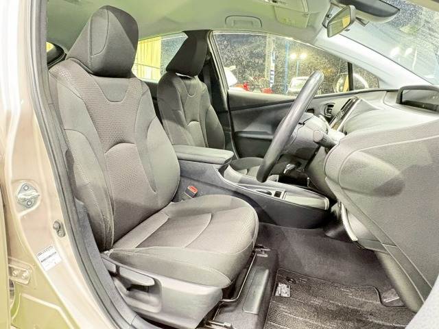 トヨタ プリウスの画像9