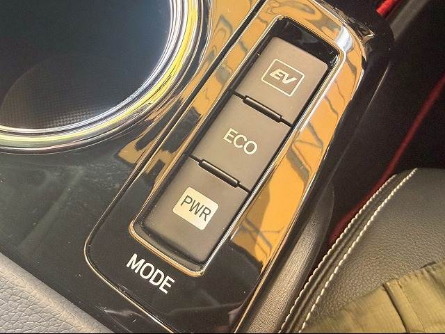 トヨタ&nbsp;プリウスαの画像7