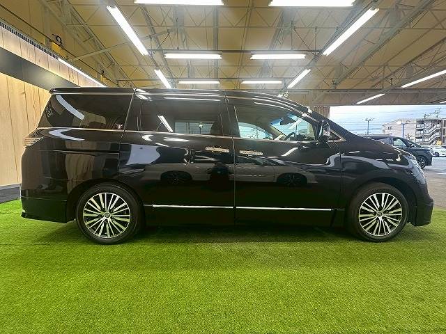 日産&nbsp;エルグランドの画像18