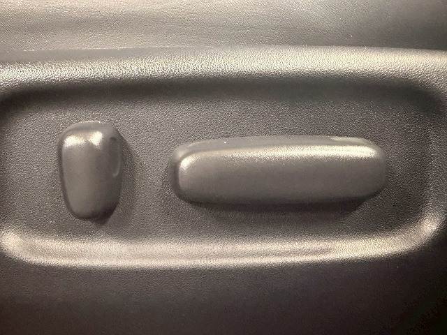 トヨタ エスティマの画像8