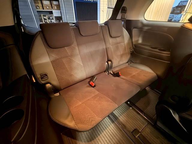 トヨタ エスティマの画像11