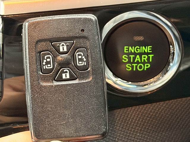 トヨタ エスティマの画像13