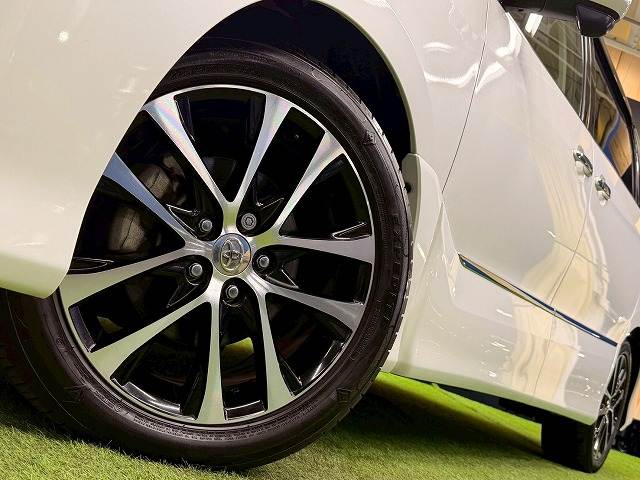 トヨタ エスティマの画像16