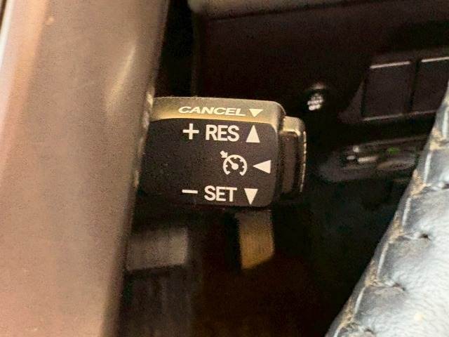 トヨタ プリウスαの画像5