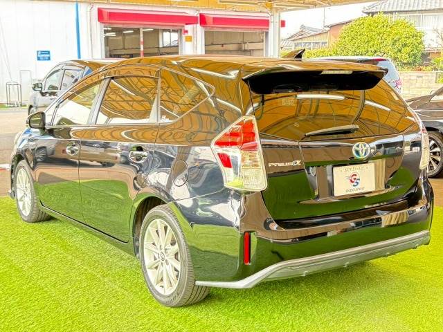 トヨタ プリウスαの画像14