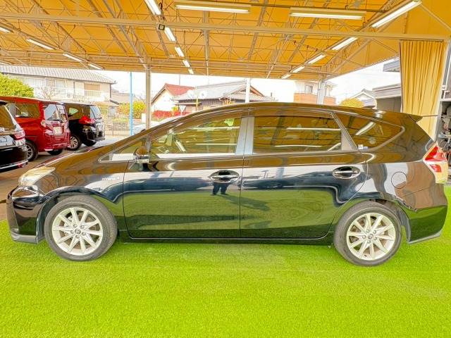 トヨタ プリウスαの画像15