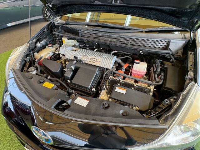 トヨタ プリウスαの画像18