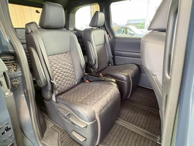 トヨタ&nbsp;ヴォクシーの画像11